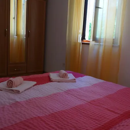 Rosanna - Intermezzo In Center Of Apartment Rabac