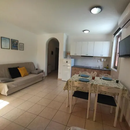 Rosanna - Intermezzo In Center Of 拉巴克