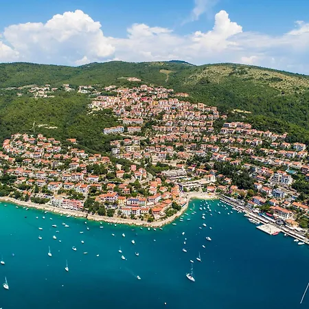 Rosanna - Intermezzo In Center Of Apartment Rabac